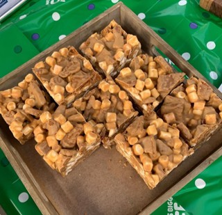 Biscoff Rocky Road